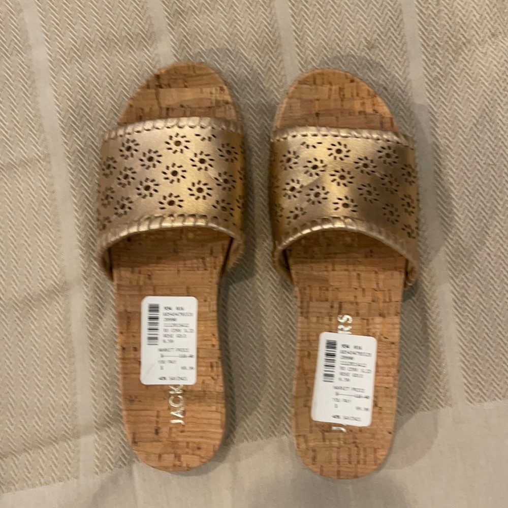 NWT Jack Rogers rose gold slides, Size 6.5